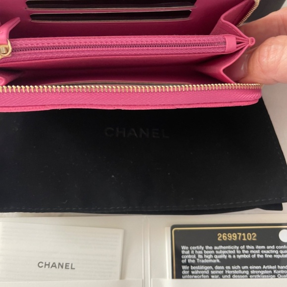 Brand New Chanel Wallet - Picture 2 of 3